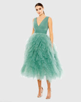 Green Ruffled Cap Sleeve V-Neck A Line Tulle Dress (Rue Gilt)