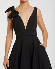 Black Sleeveless Plunge Neck Crepe Ballgown With Bow Detail